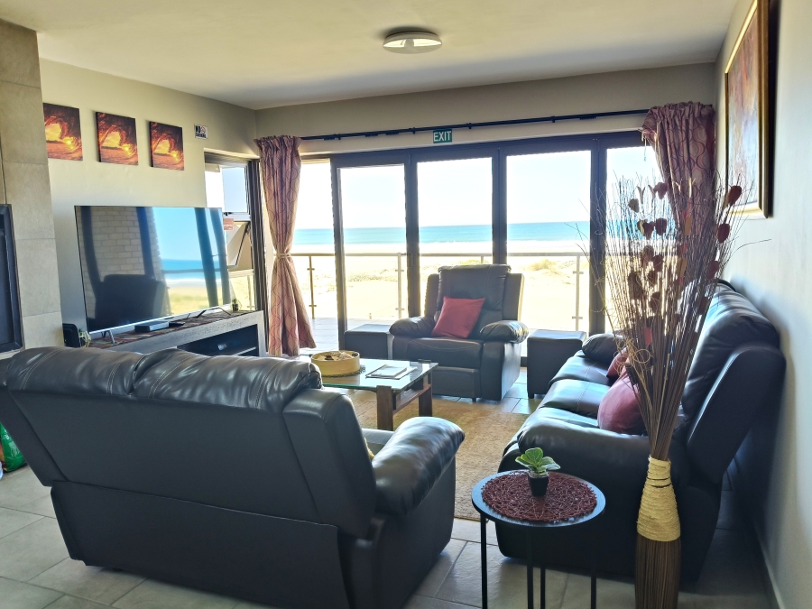 3 Bedroom Property for Sale in Paradise Beach Eastern Cape
